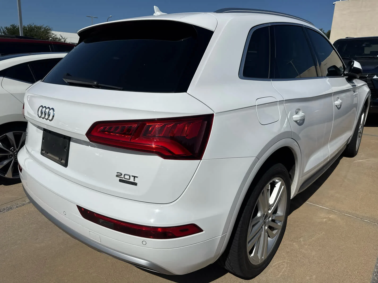 Used 2018 WHITE Audi Premium Plus image 5