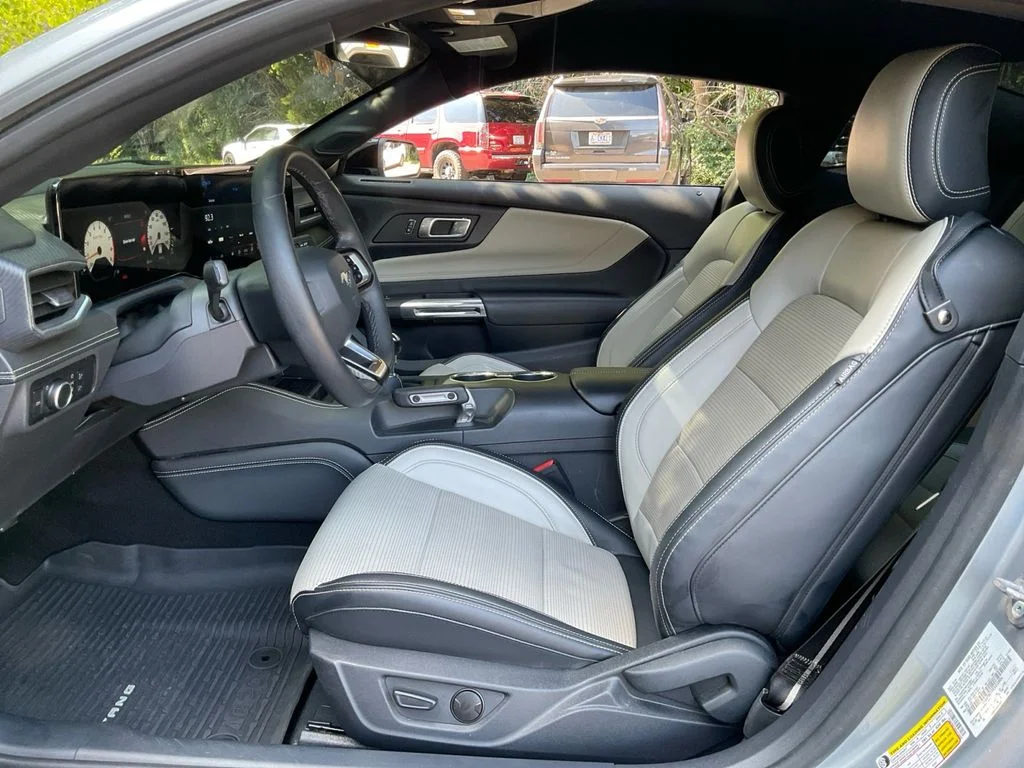 Used 2024 Silver Ford GT Premium image 30