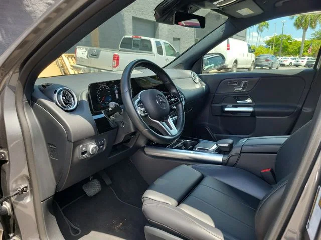 Used 2023 Gray Mercedes-Benz GLA 250 image 14