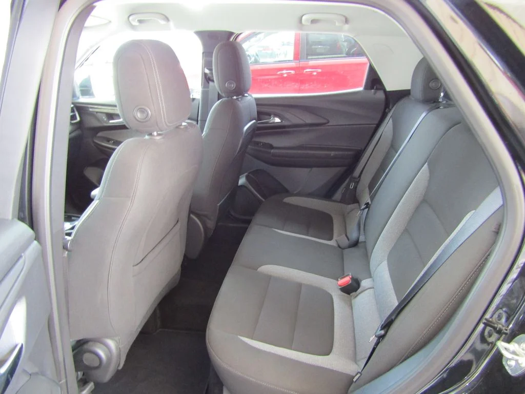 Used 2025 Black Chevrolet LT image 26
