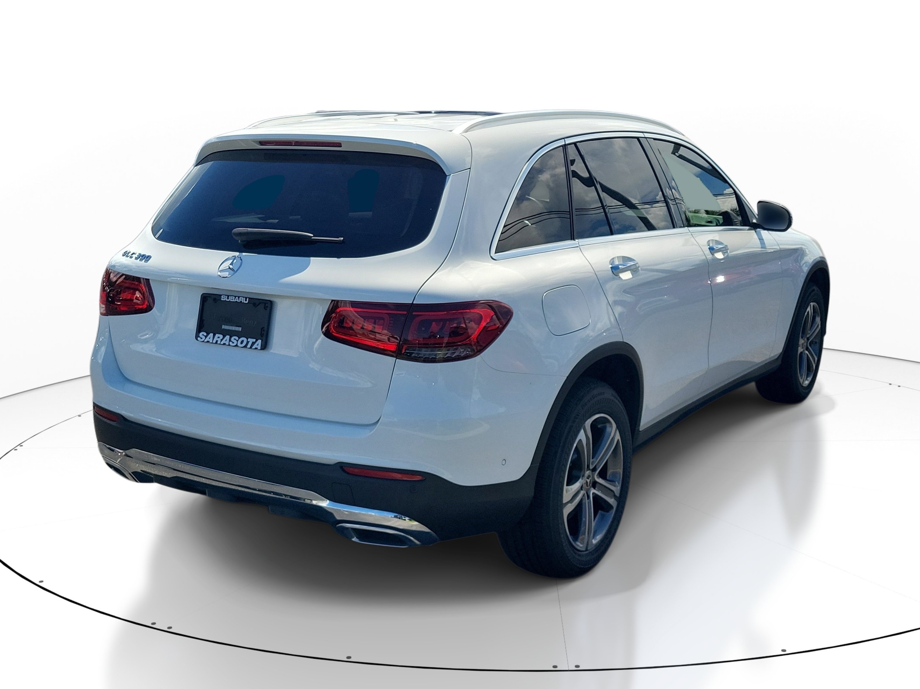 Used 2021 Polar White Mercedes-Benz GLC 300 image 4