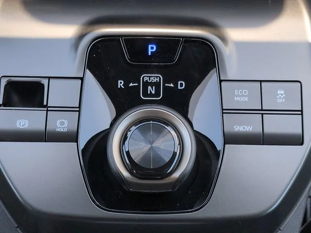 New 2026 Wind Chill Pearl Toyota XLE image 19