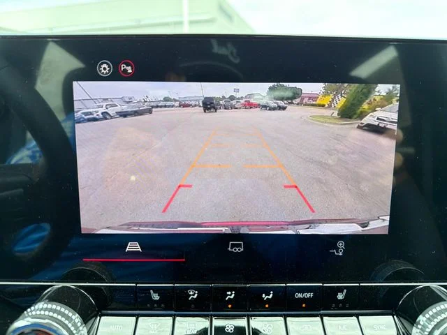 2026 GMC Canyon AT4 - Photo 13