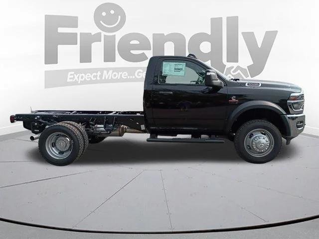 New 2026 Diamond Black Crystal Pearlcoat RAM TRADESMAN image 4