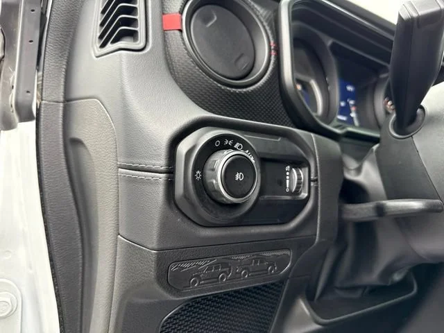 Used 2025 Bright White Clearcoat Jeep Rubicon image 28