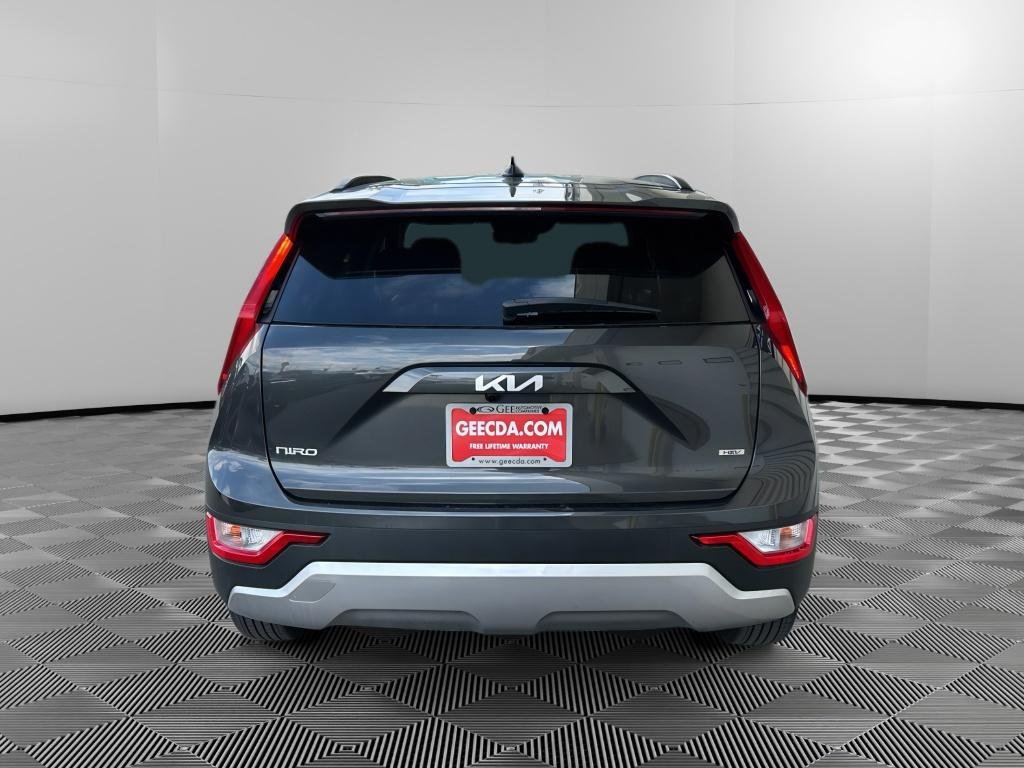 New 2026 Interstellar Gray Kia LX image 5