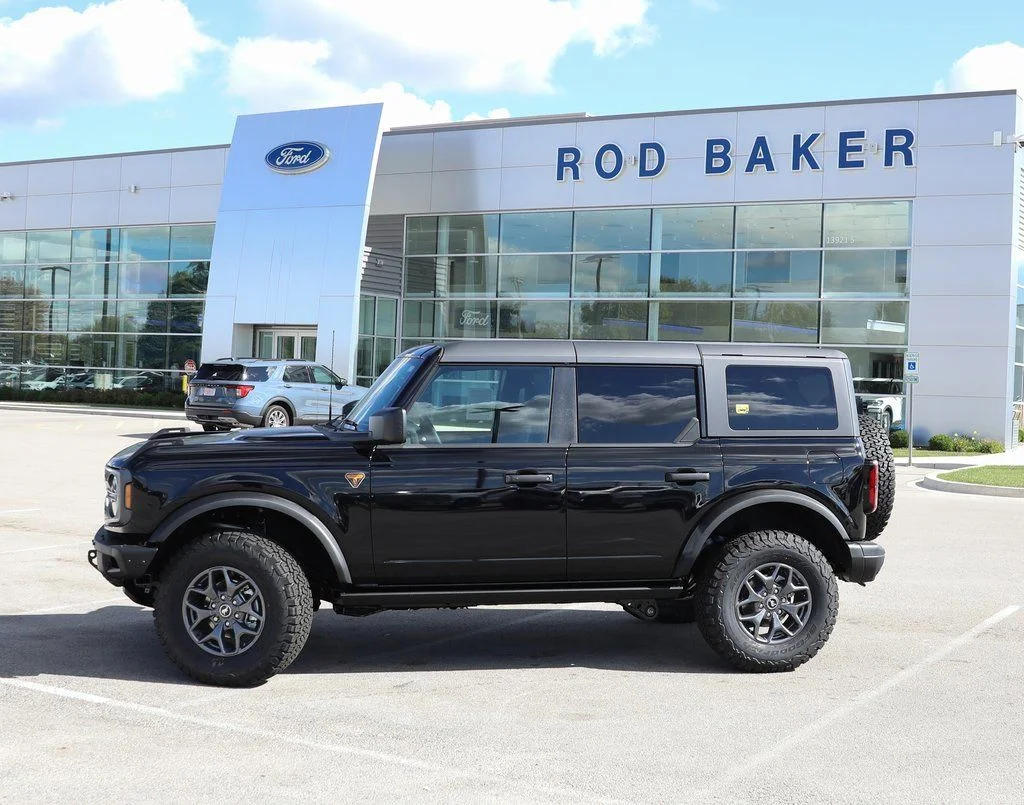2025 Ford Bronco Badlands 4x4's photo
