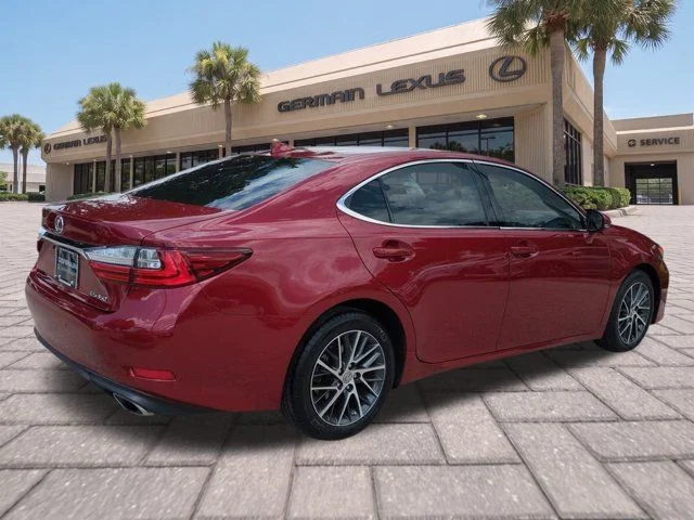 Used 2017 Red Lexus 350 image 4
