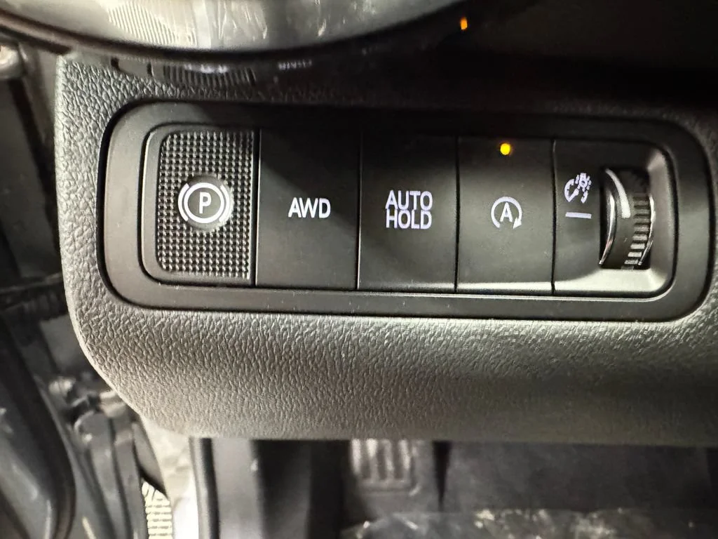 2027 Chevrolet Equinox LT - Photo 19