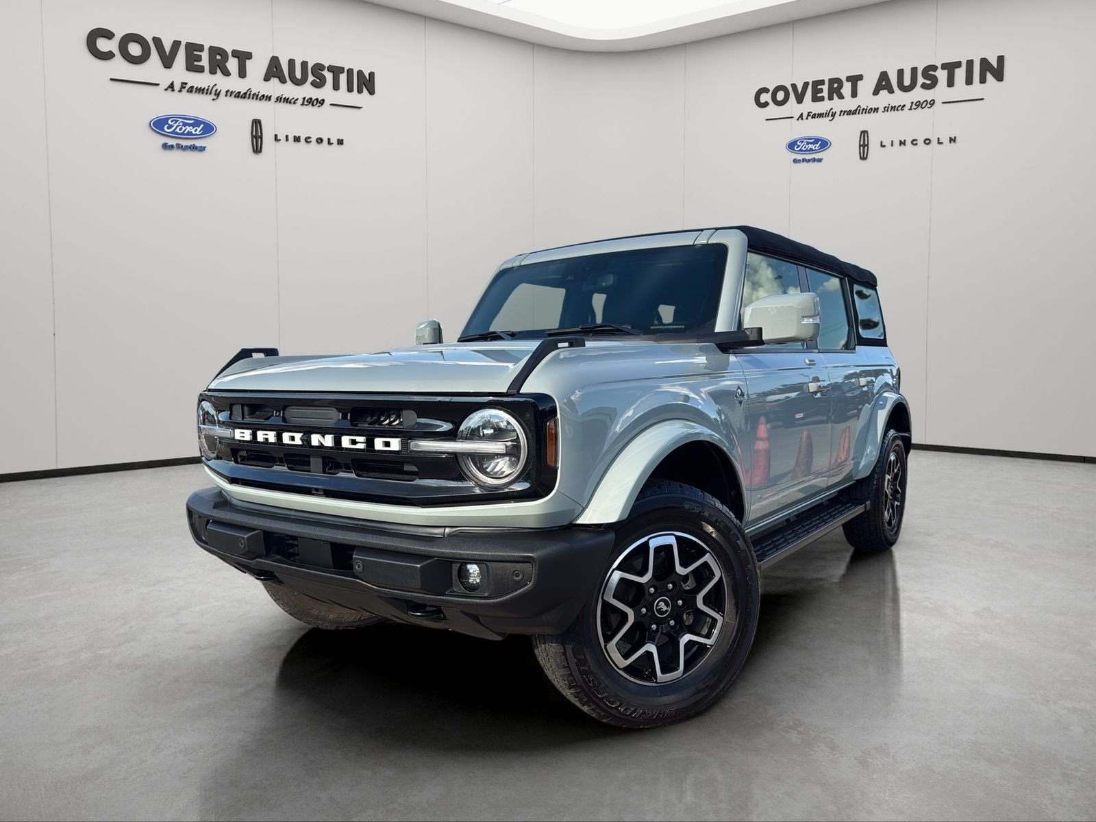 2023 Ford Bronco 4-Door