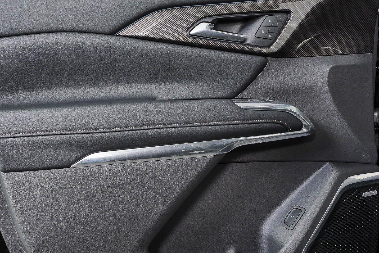 New 2026 Mosaic Black Metallic Chevrolet High Country image 6