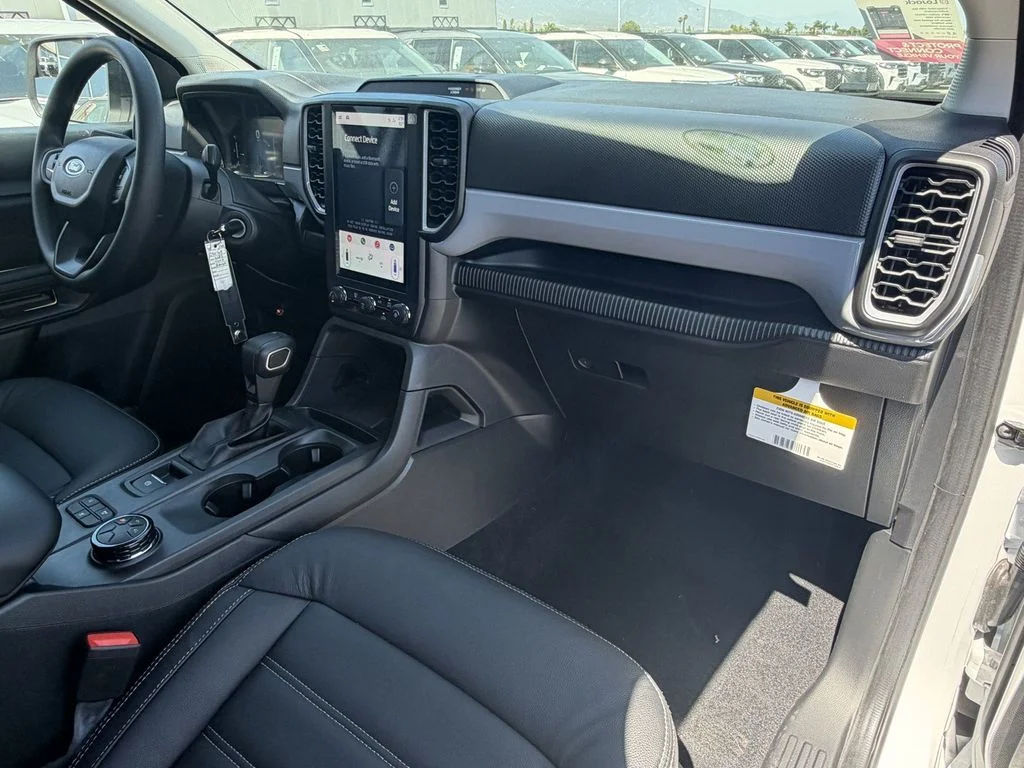 New 2025 Oxford White Ford XL image 12