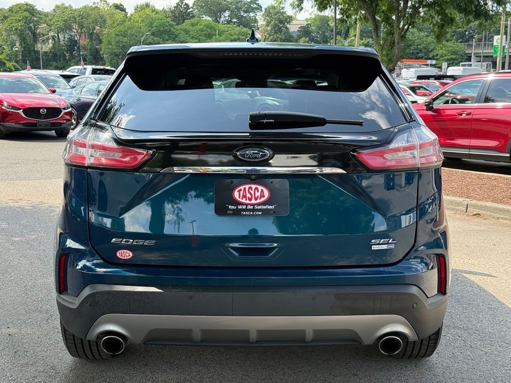 Used 2020 Green Ford SEL image 7