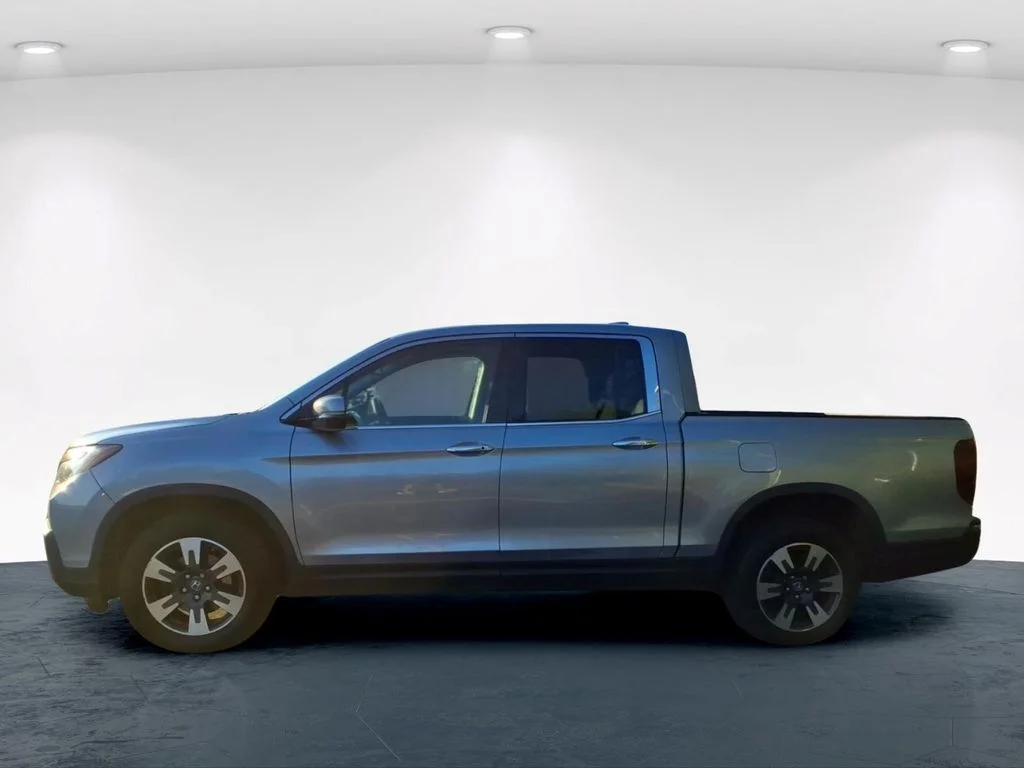 Used 2017 Silver Honda RTL-E image 16