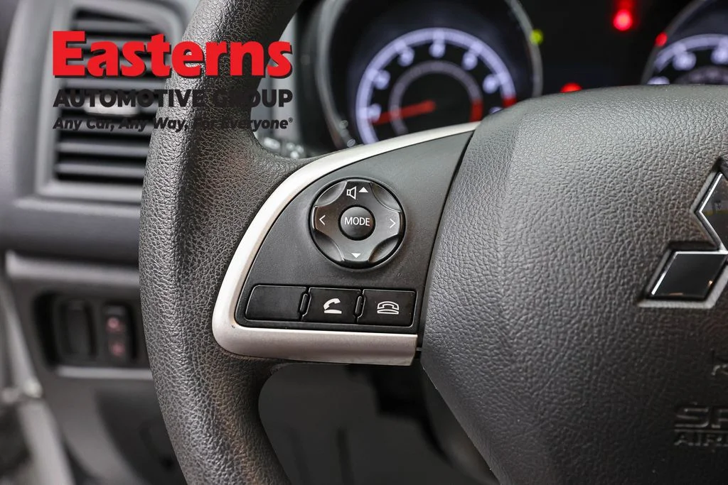 Used 2021 Silver Mitsubishi 2.0 ES image 15