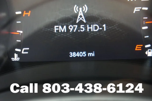 Used 2023 Black Dodge SXT image 21