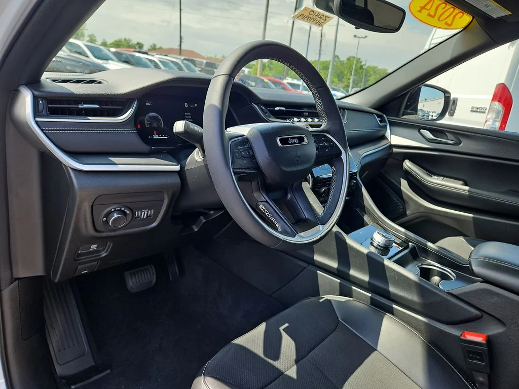 Certified Used 2024 White Jeep Altitude image 20