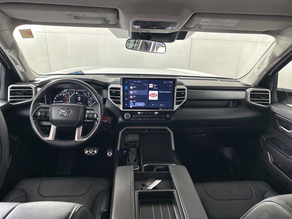Used 2022 White Toyota SR5 image 29
