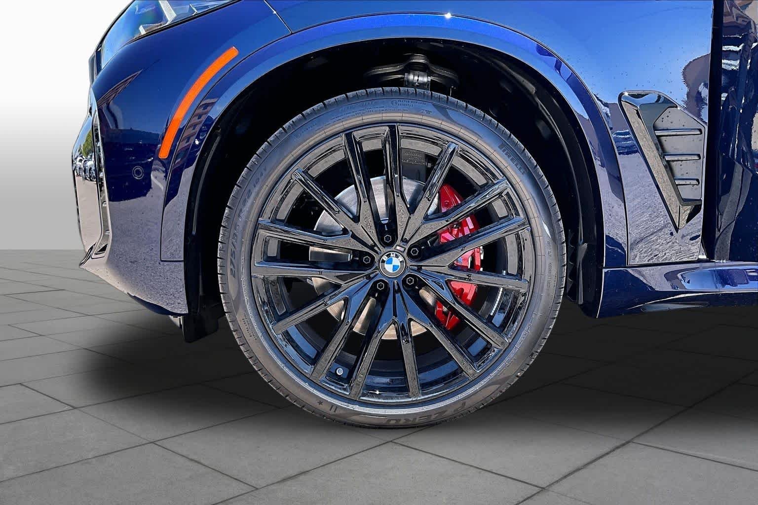 New 2026 Tanzanite Blue II Metallic BMW xDrive40i image 11