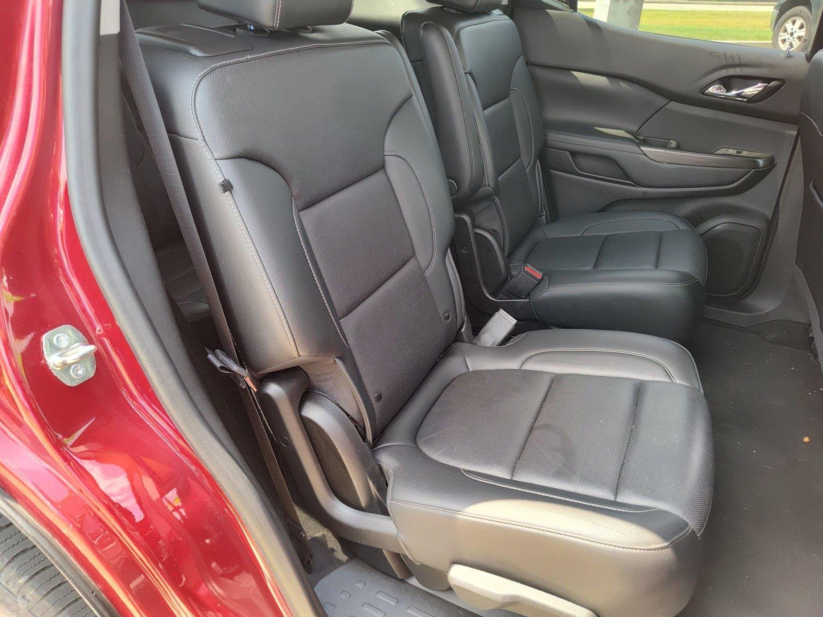 Used 2023 Volcanic Red Tintcoat GMC SLT image 25