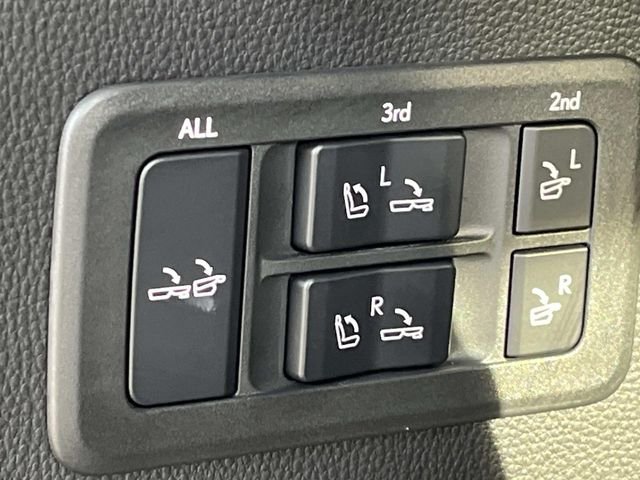 2024 Lexus LX Luxury - Photo 25