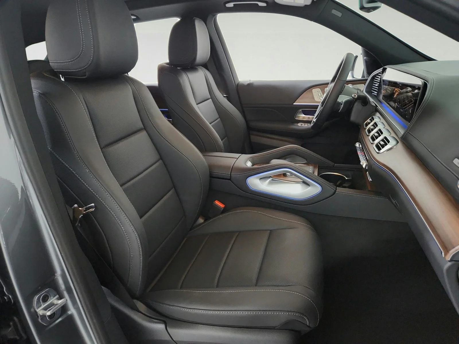 Certified Used 2026 Selenite Grey Metallic Mercedes-Benz GLE 350 image 20