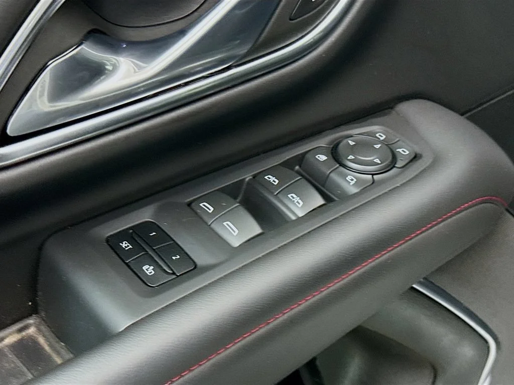 Used 2023 Summit White Chevrolet RST image 20