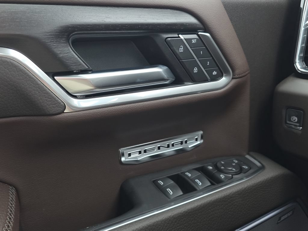New 2026 Glacier White Tricoat GMC Denali image 11
