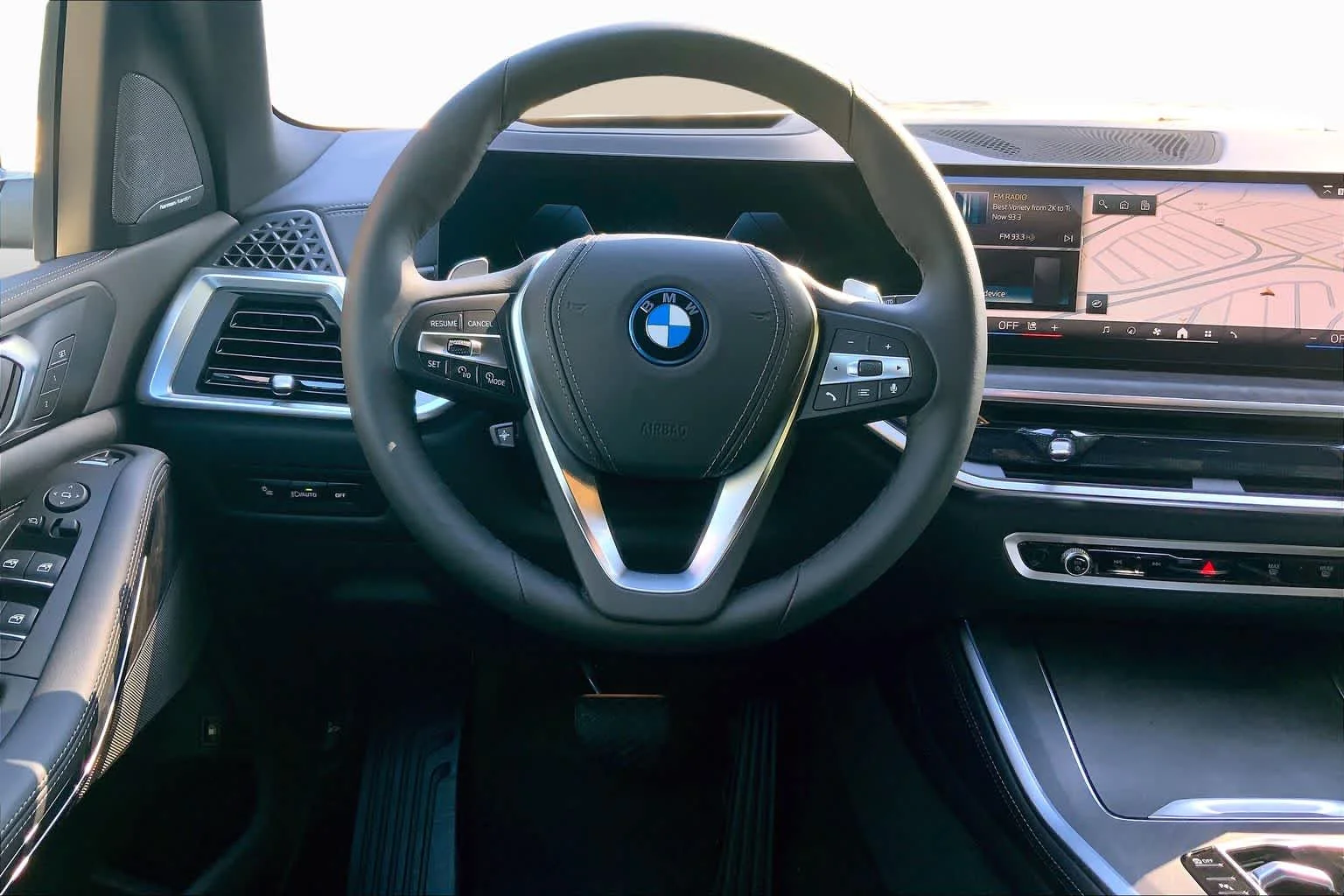 2026 BMW X5 50e - Photo 7