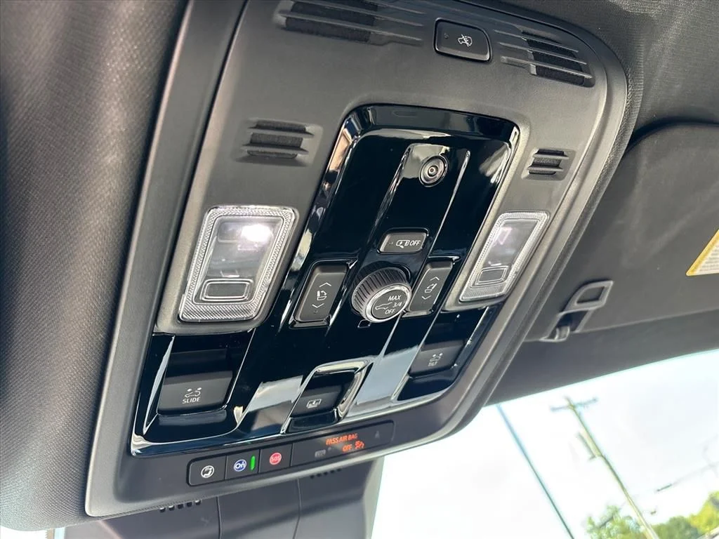 Used 2026 Black Cadillac Sport image 39