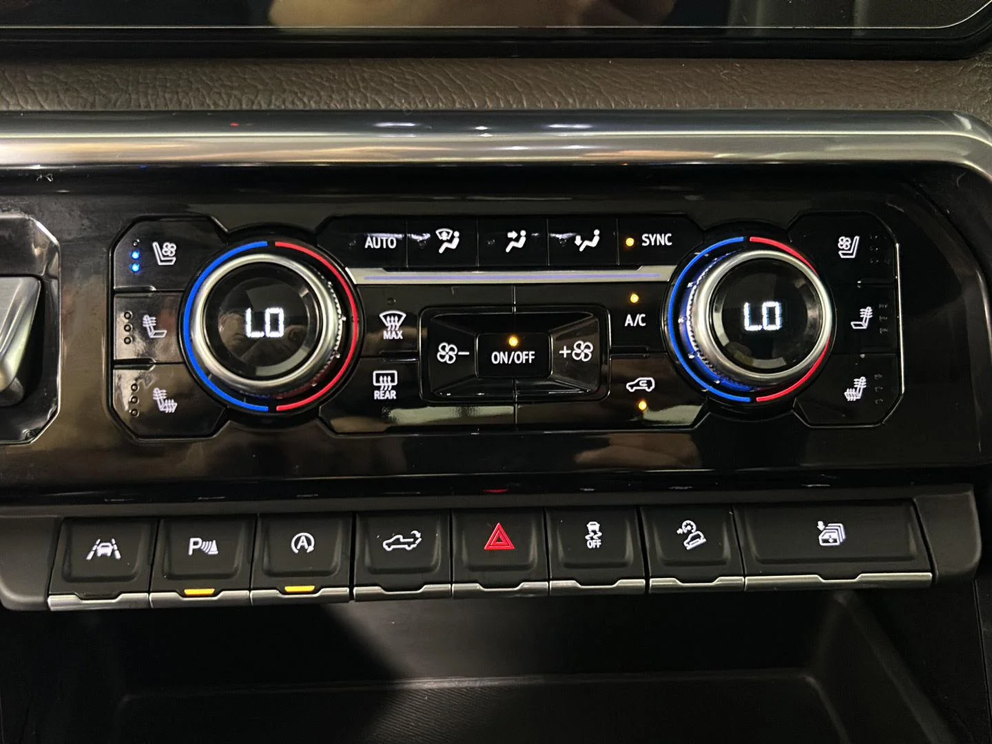 Used 2022 Cayenne Red Tintcoat GMC Denali image 20