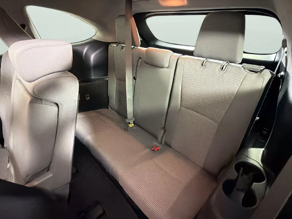 2022 Toyota Highlander L - Photo 26