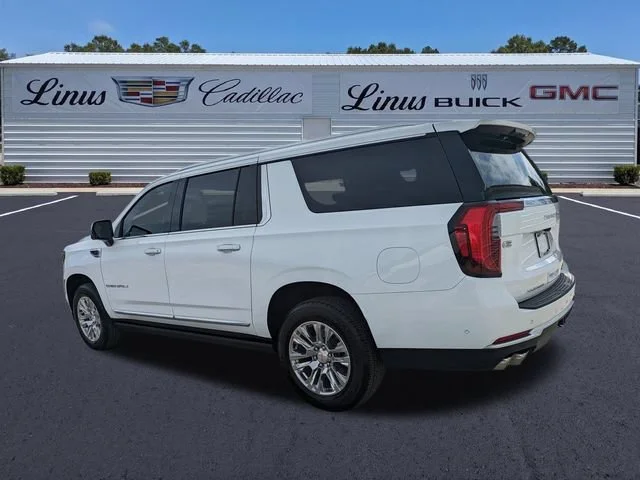 2026 GMC Yukon XL Denali - Photo 6
