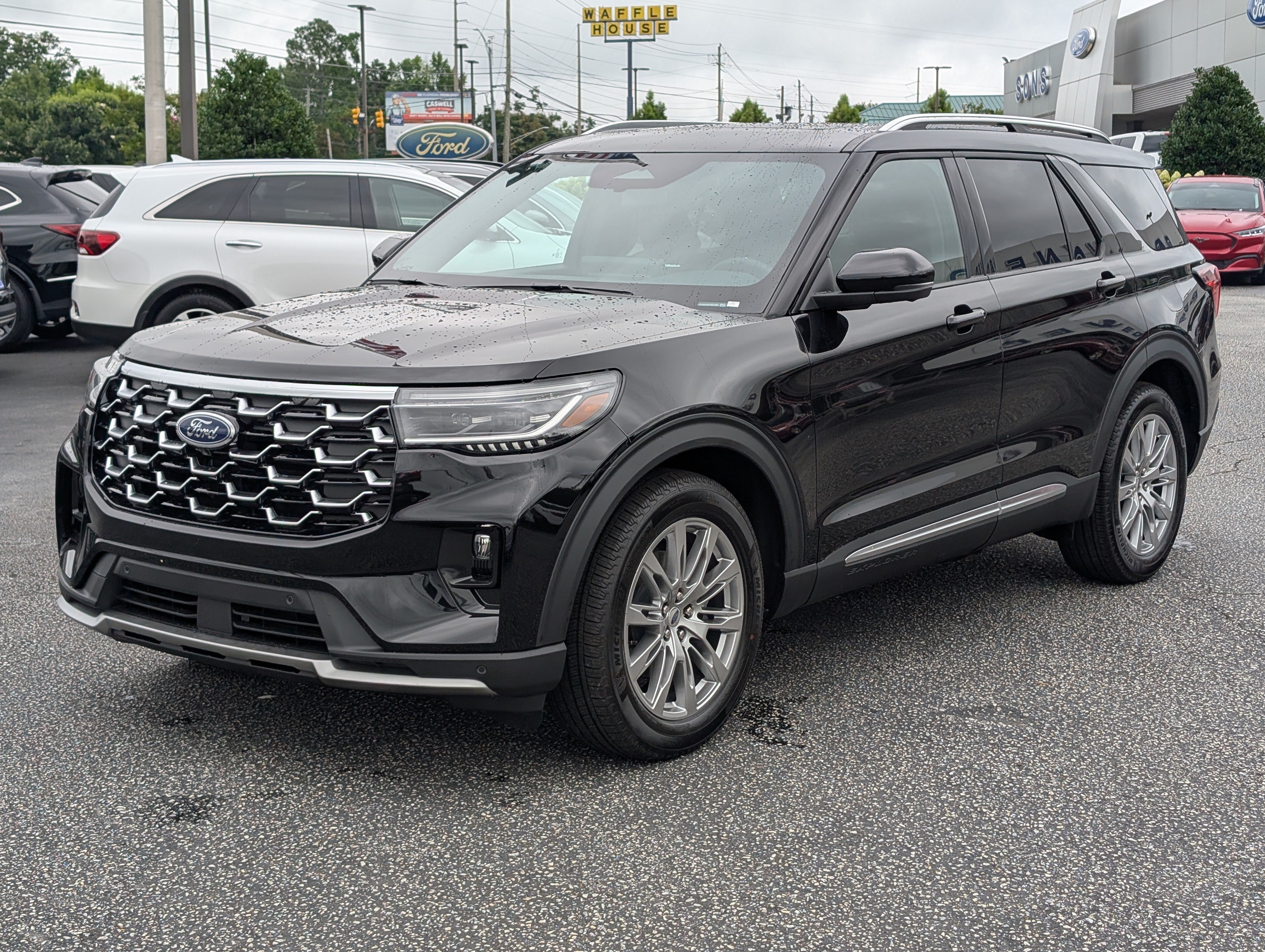 New 2026 Agate Black Metallic FORD Platinum™ image 2