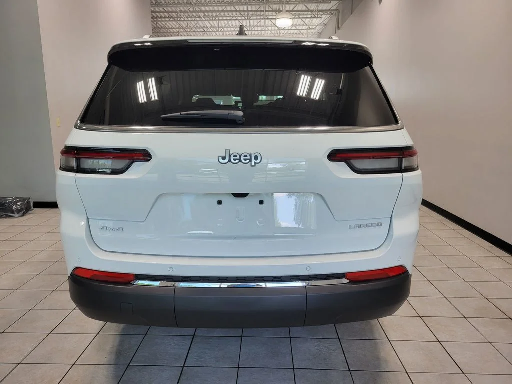 New 2026 Bright White Clearcoat Jeep Laredo image 6