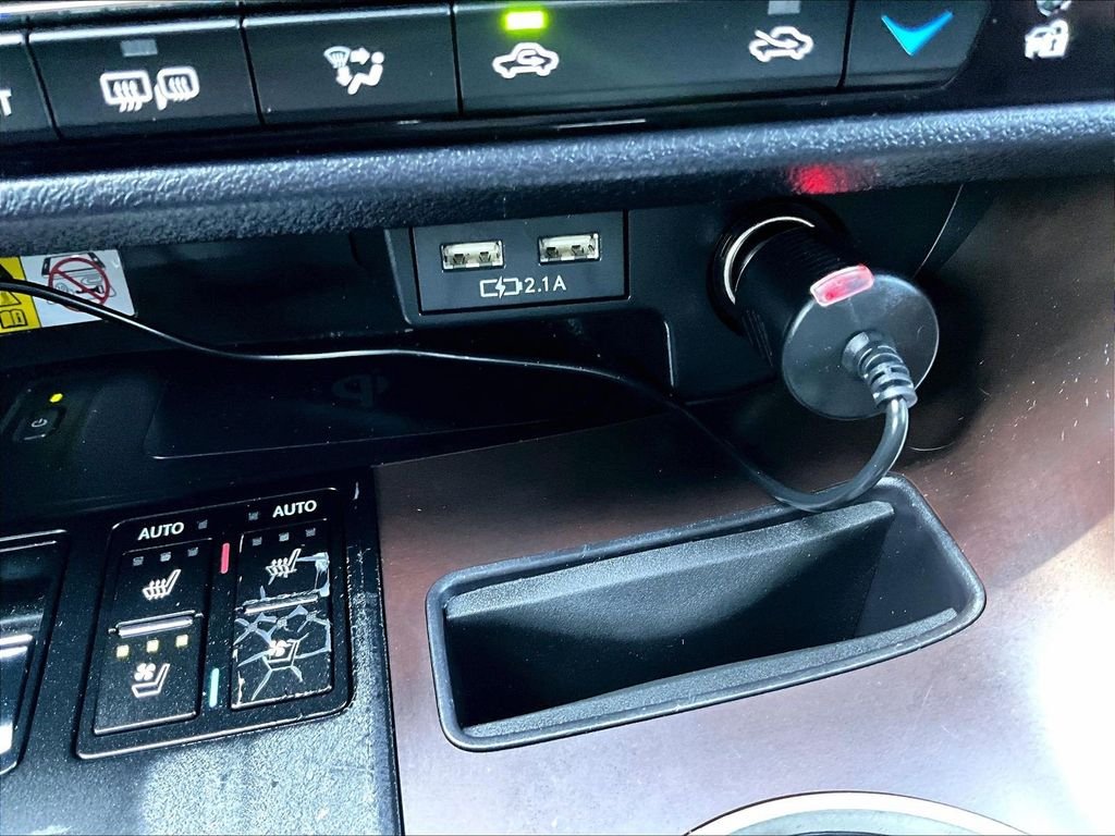 Used 2021 Black Lexus 450h image 27