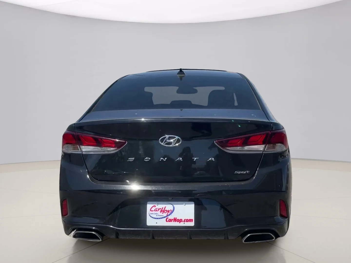 Used 2018 Black Hyundai SPORT image 4