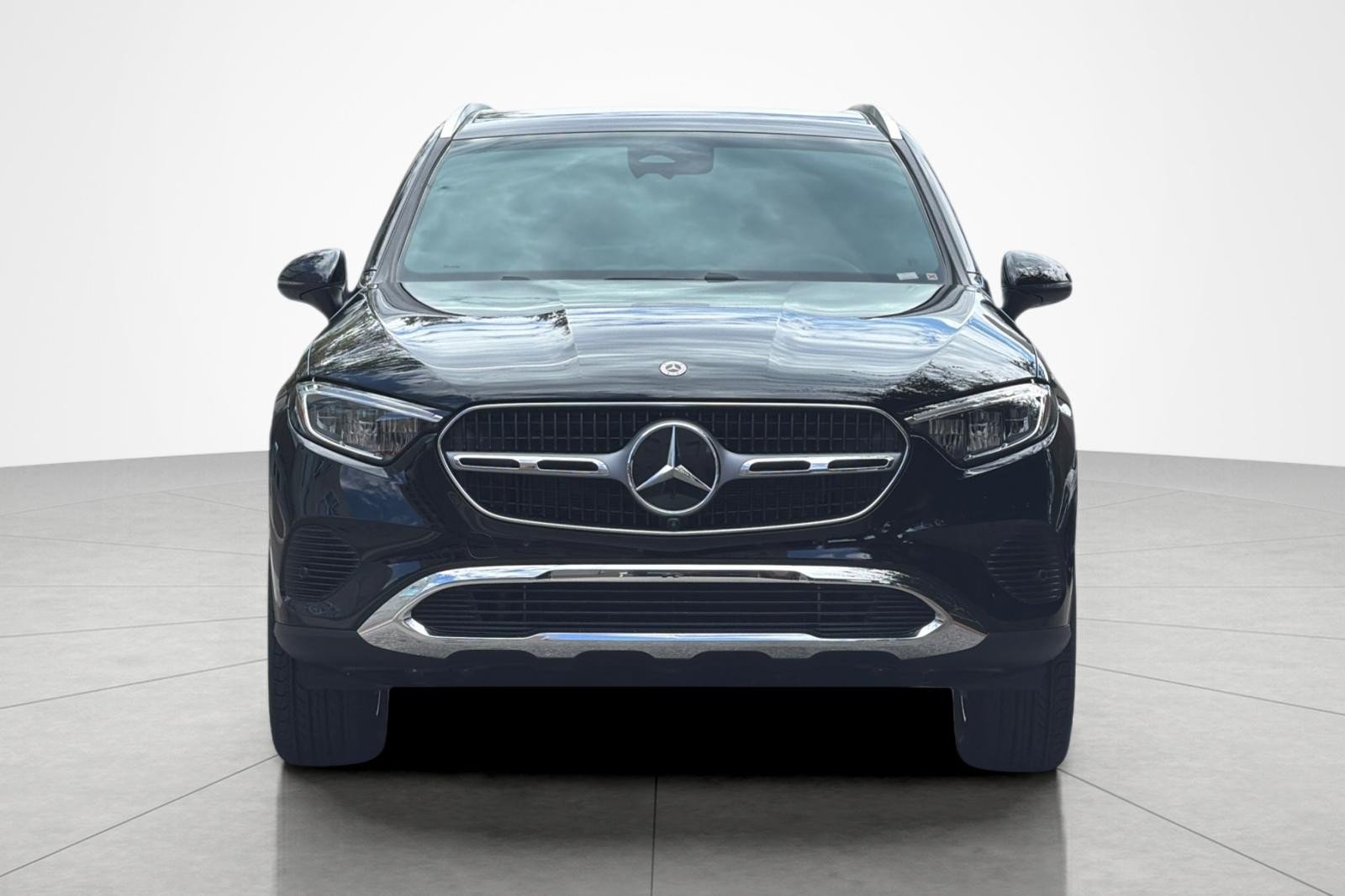 New 2026 Black Mercedes-Benz GLC 300 4MATIC® SUV image 8