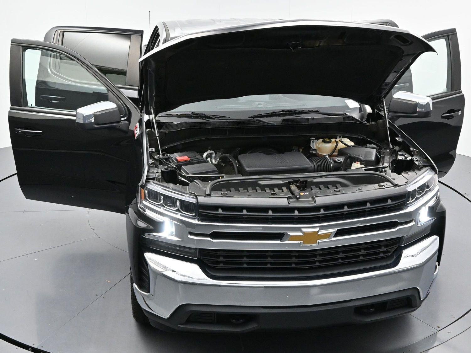 Used 2022 Black Chevrolet LT image 42