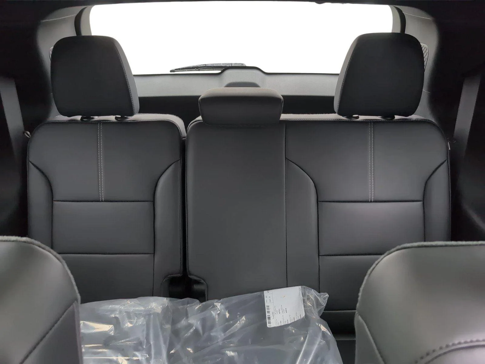 New 2026 Summit White GMC Elevation image 32