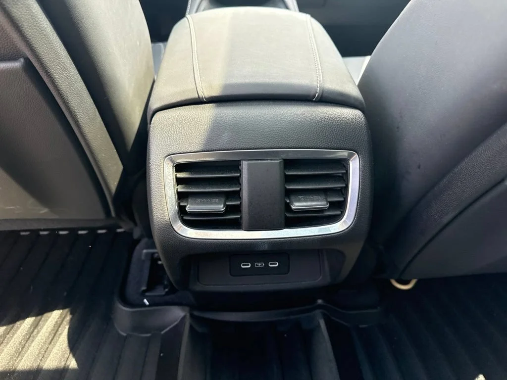 Used 2023  Acura w/Technology Package image 14