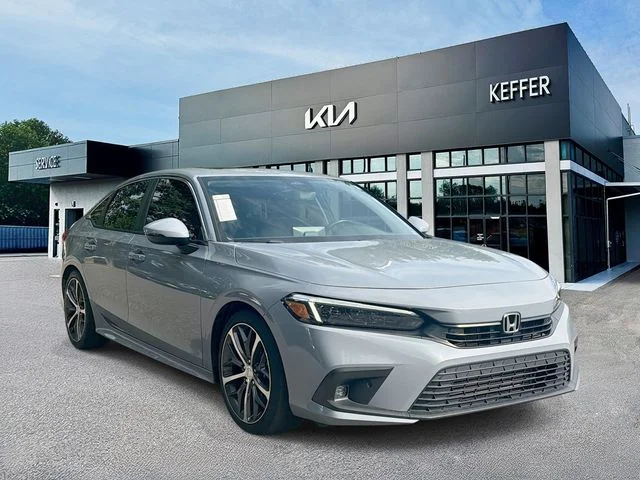 Used 2022 Gray Honda Touring image 2