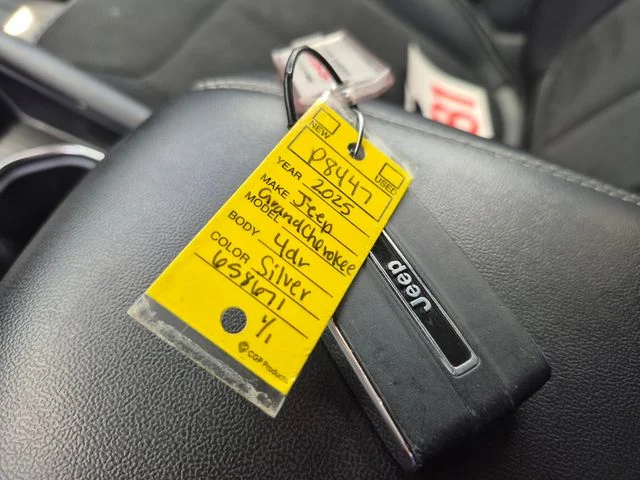 Used 2025 Silver Jeep Altitude image 24