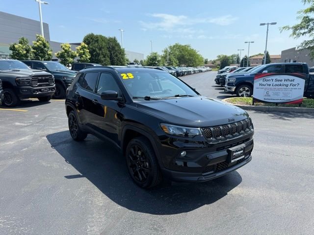 Certified Used 2023 Diamond Black Jeep Latitude image 6