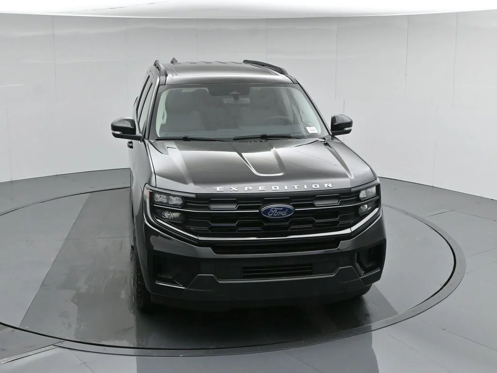 New 2026 Agate Black Metallic Ford Active image 39