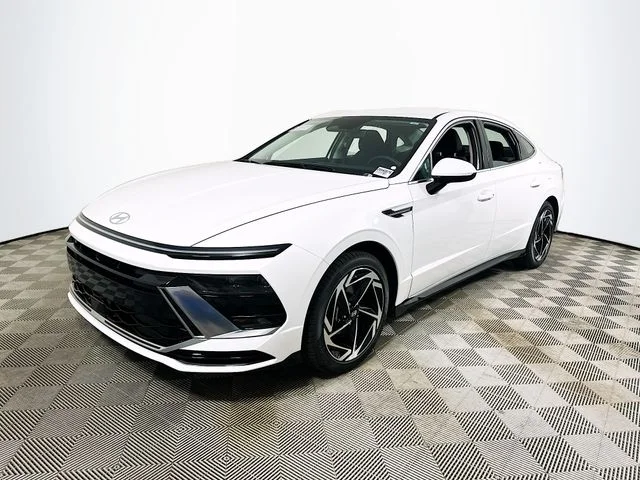 New 2026 Hyundai SONATA SEL Sport