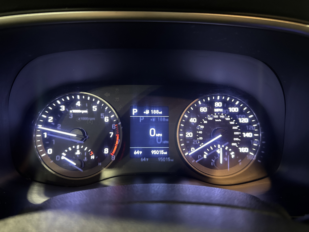 Used 2020 Blue Hyundai Value image 16