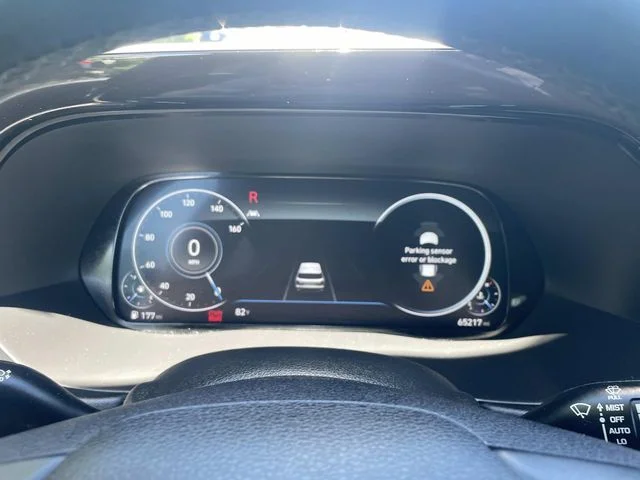 Used 2021 Red Hyundai Limited image 35