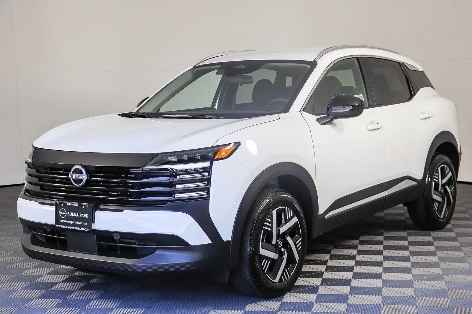 Used 2026 White Nissan SV image 3