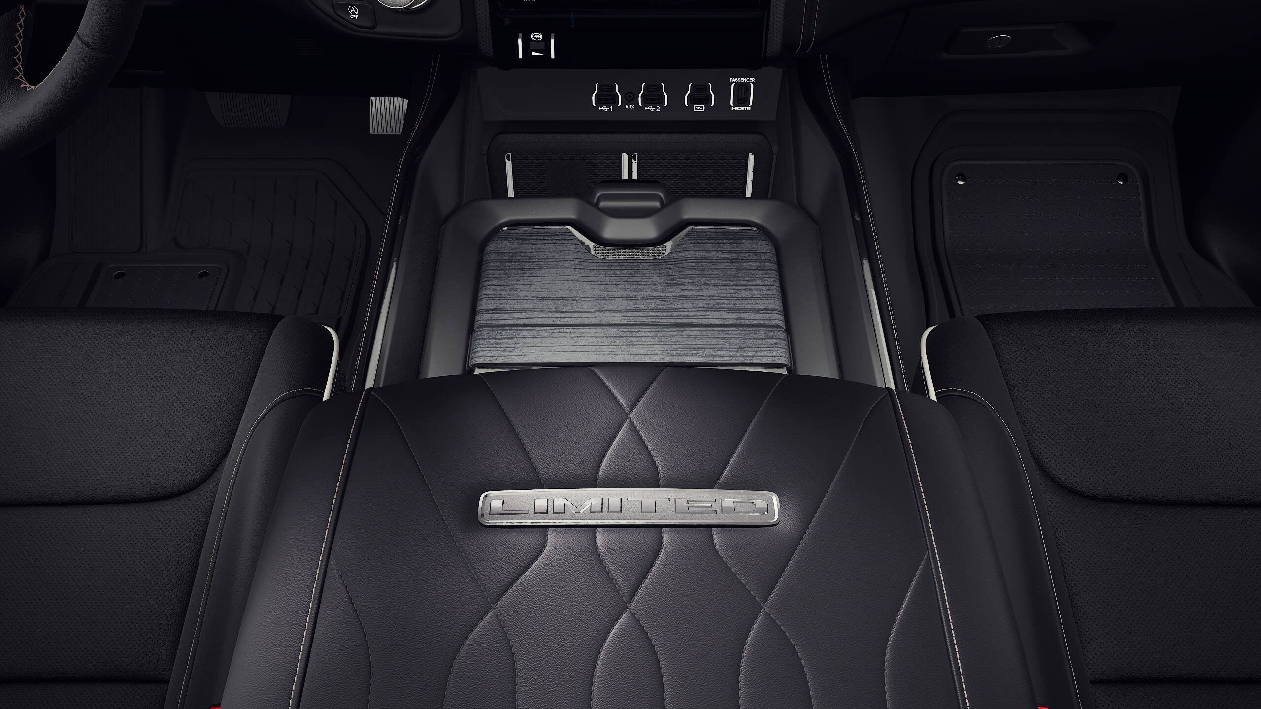 New 2027 Diamond Black Crystal Pearl-Coat Exterior Paint RAM Limited image 4